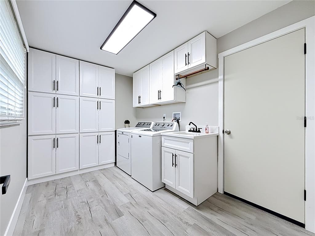 508 SHORE DRIVE photo 21