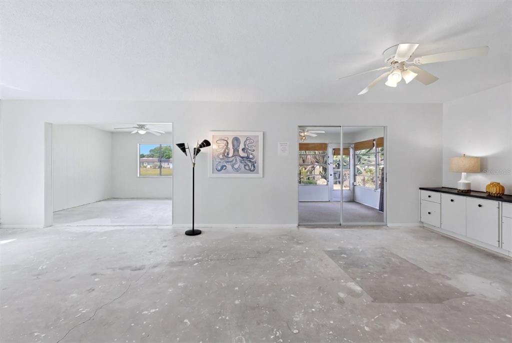 3960 LAKESIDE ROAD 156 photo 17