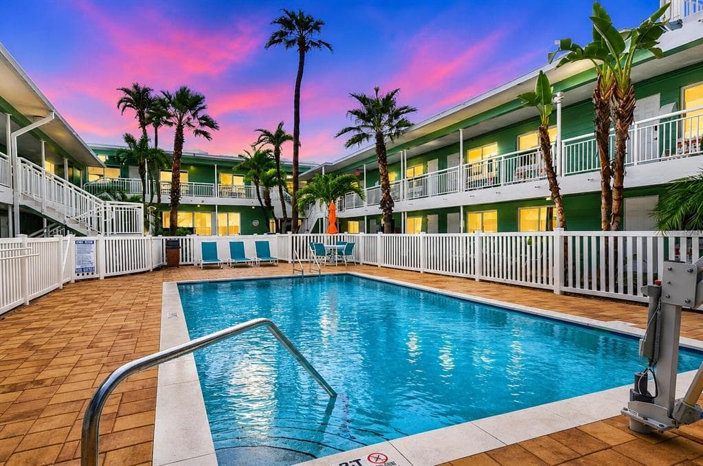 11730 GULF BOULEVARD 29 photo 22