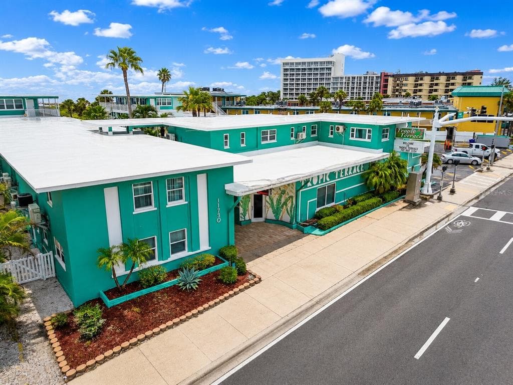 11730 GULF BOULEVARD 31 photo 12