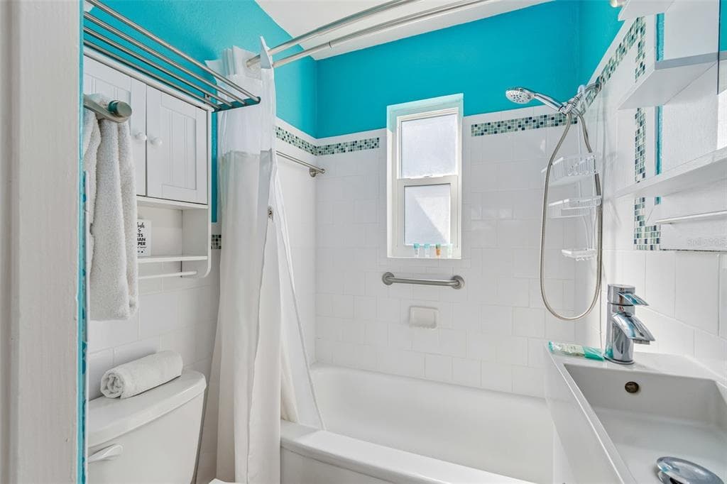 11730 GULF BOULEVARD 31 photo 9