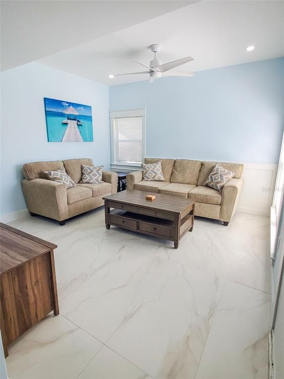 215 MEDALLION BOULEVARD G photo 4