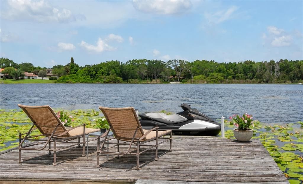 1841 LAKE SPIER DRIVE 2