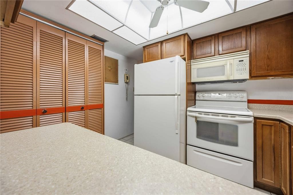 3112 SAINT JAMES STREET photo 22