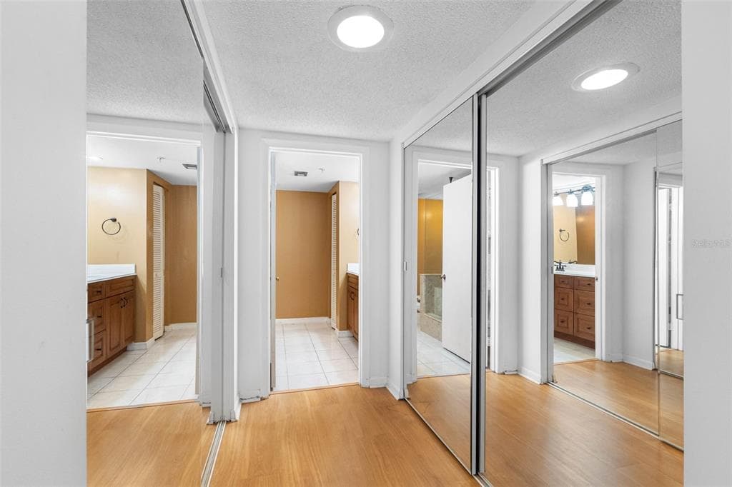 1480 GULF BOULEVARD 1011 photo 22