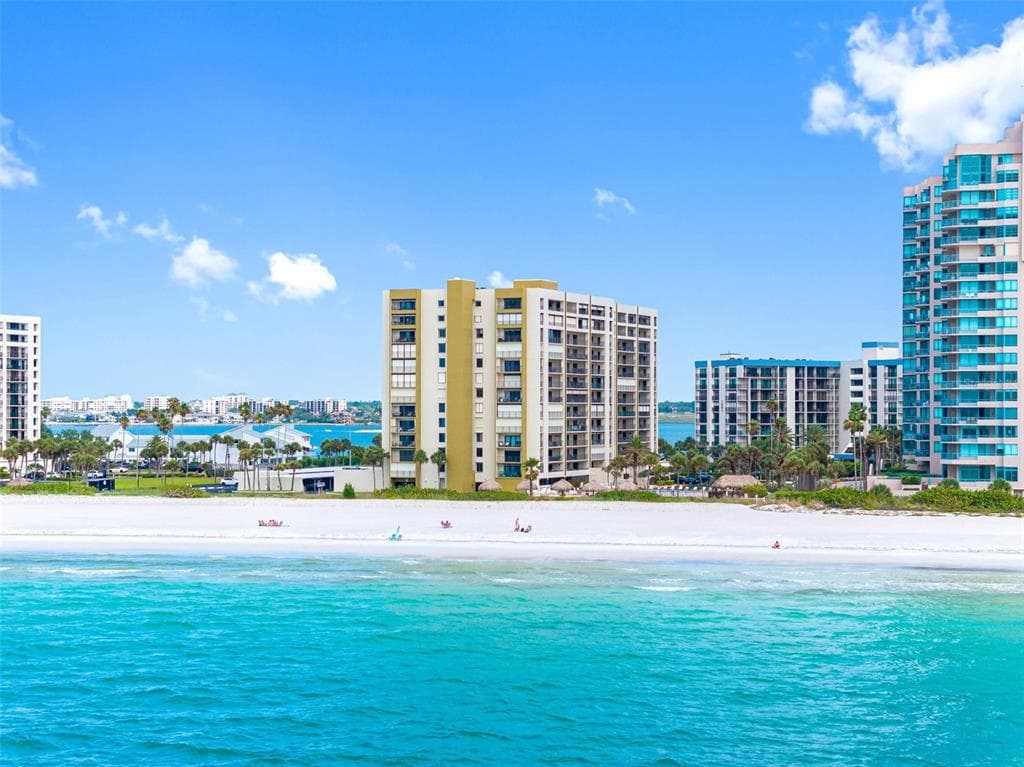 1480 GULF BOULEVARD 1011 photo 1