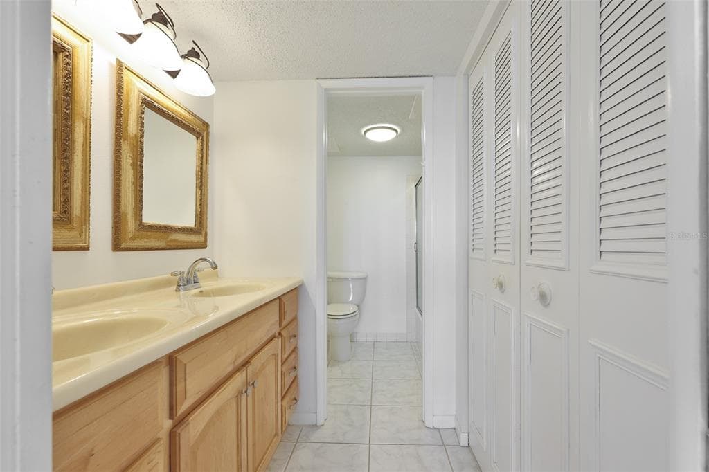 5980 SHORE BOULEVARD S 907 photo 15