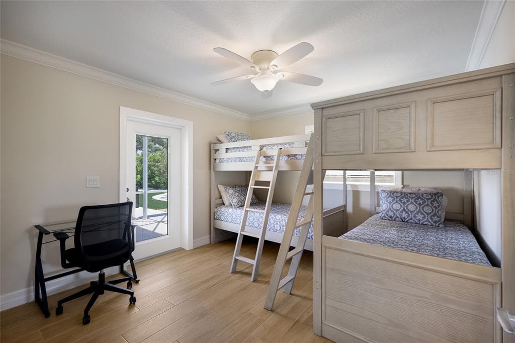 532 70TH STREET photo 18