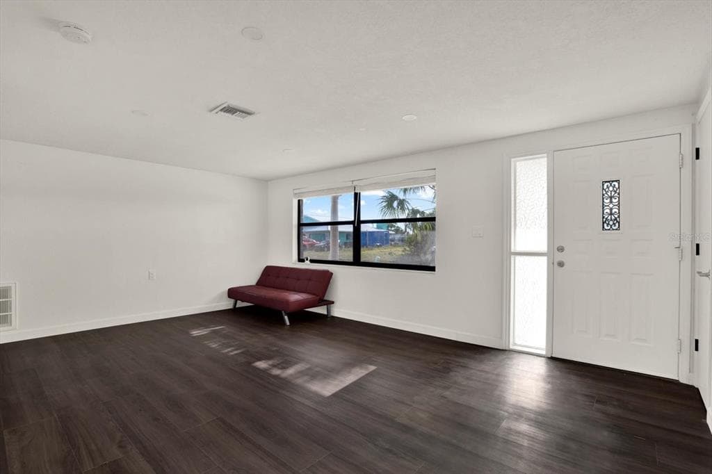 13605 GARRIS DRIVE photo 6