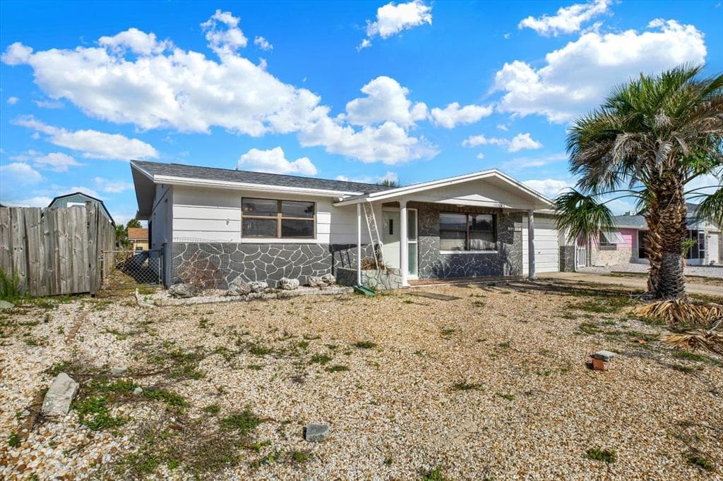 13605 GARRIS DRIVE photo 1