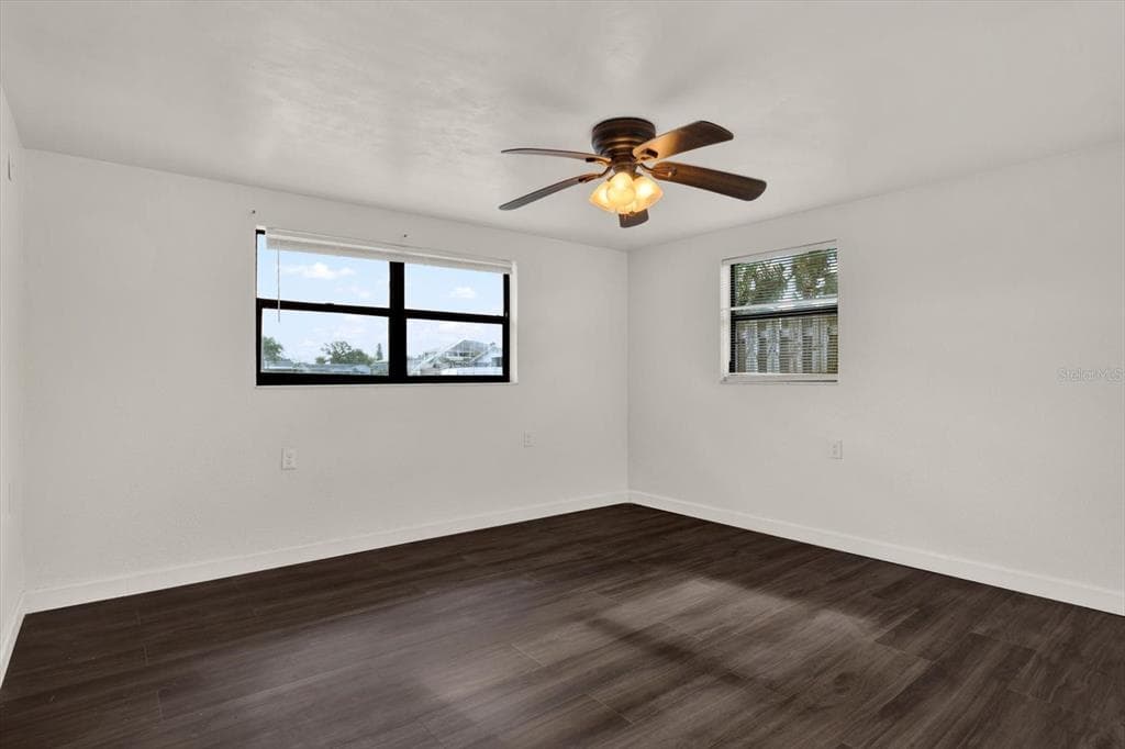 13605 GARRIS DRIVE photo 20