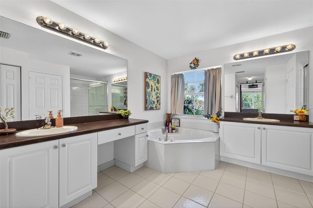 10284 CREPE JASMINE LANE photo 20