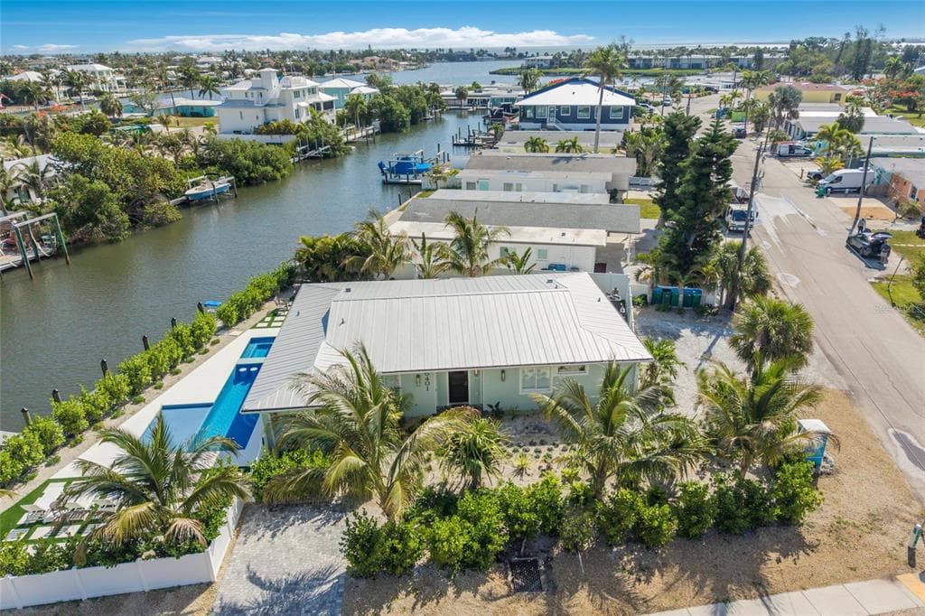 6401 MARINA DRIVE photo 1