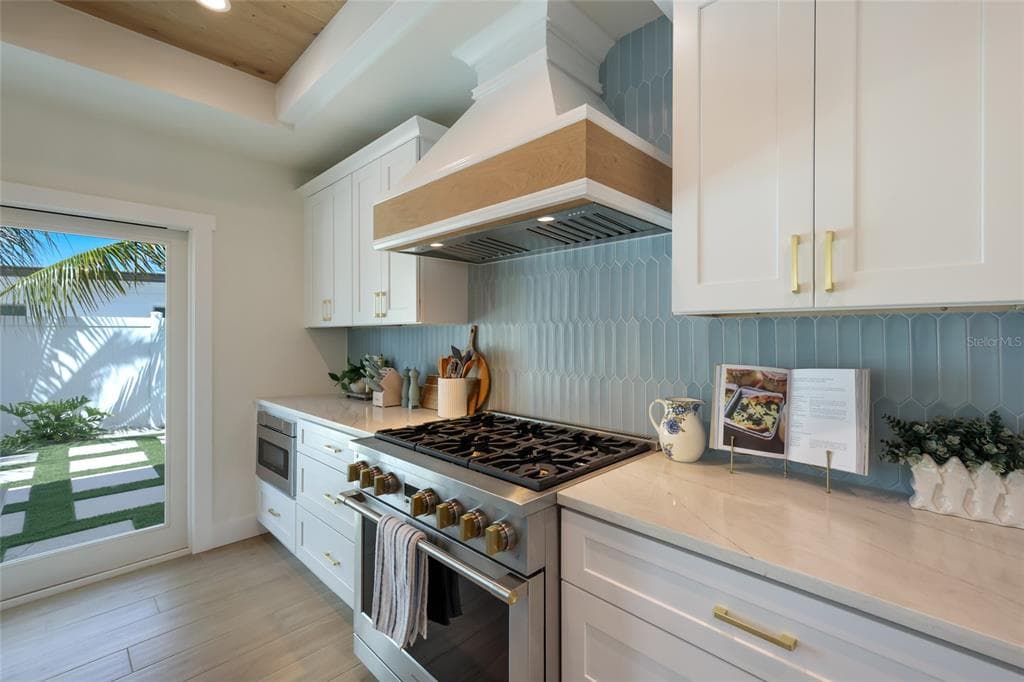 6401 MARINA DRIVE photo 15