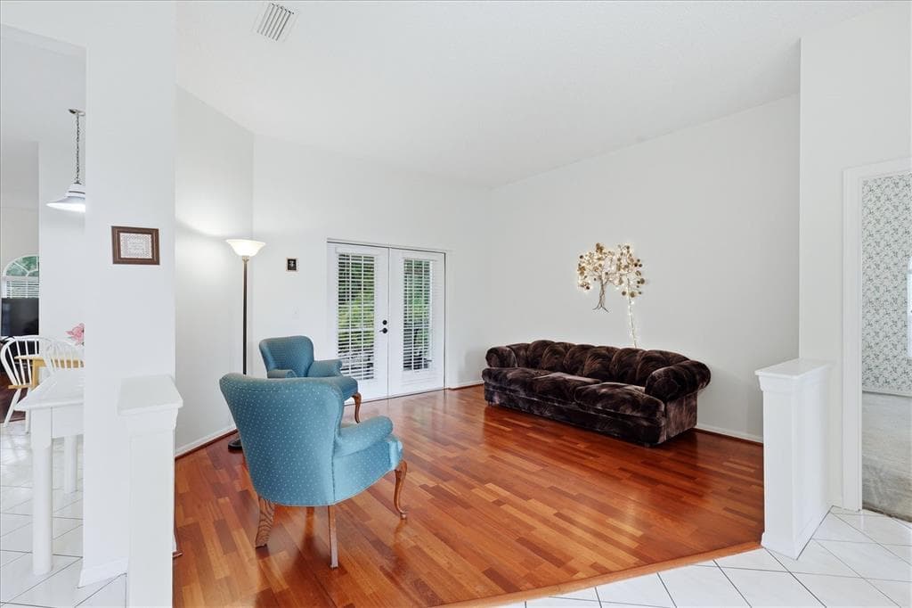 3510 CRYSTAL LAKES COURT photo 6