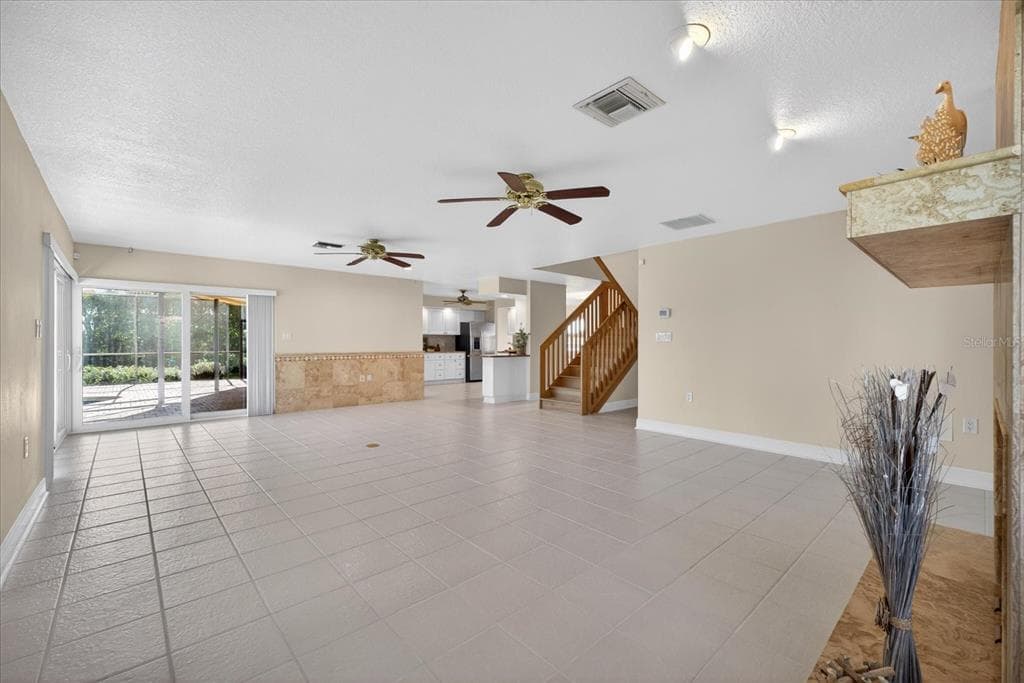 3640 HARBORVIEW COURT photo 23