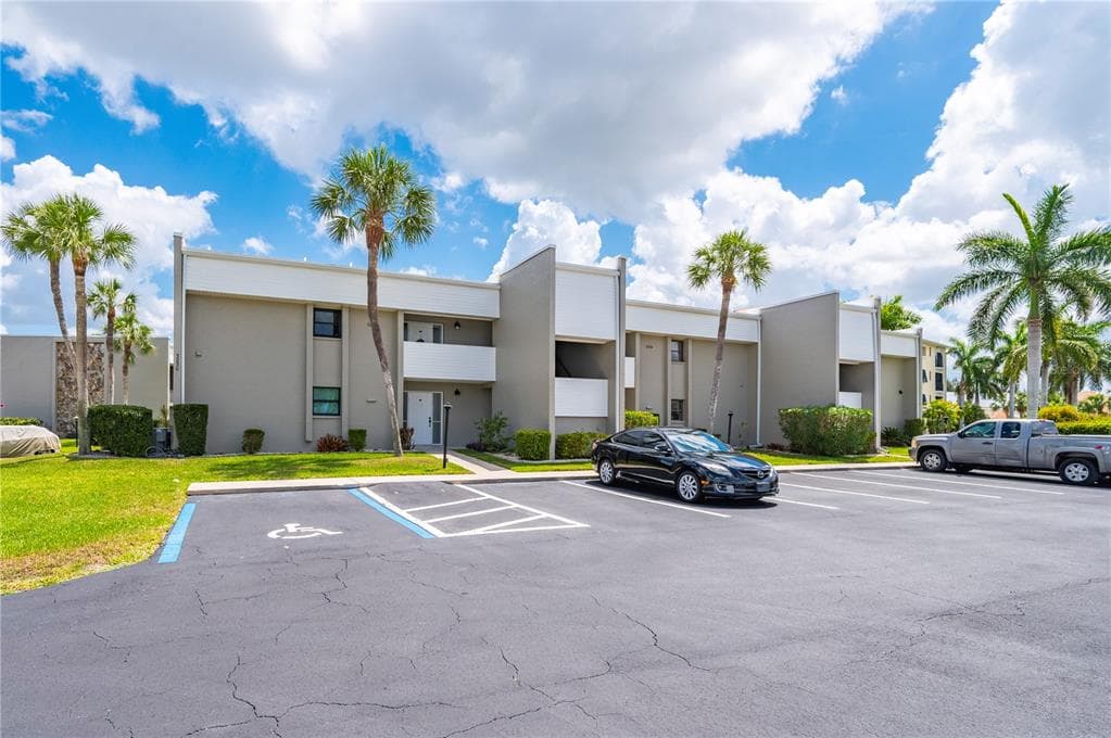 3230 WHITE IBIS COURT A1-2 photo 6