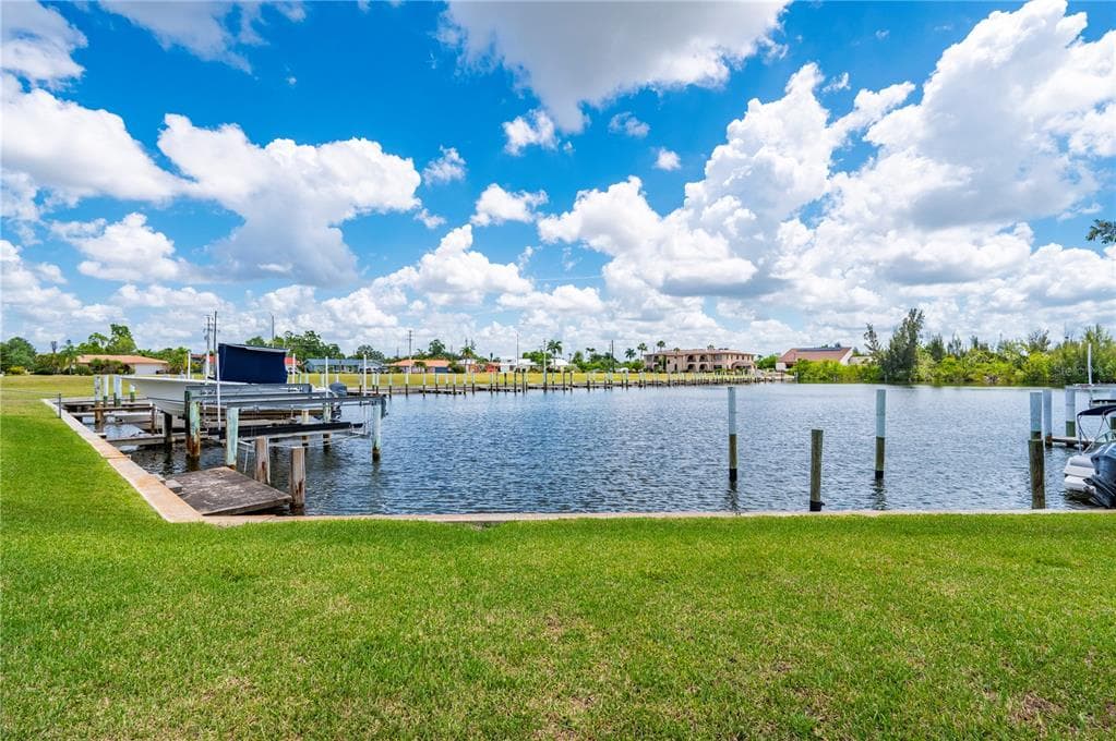 3230 WHITE IBIS COURT A1-2 photo 4