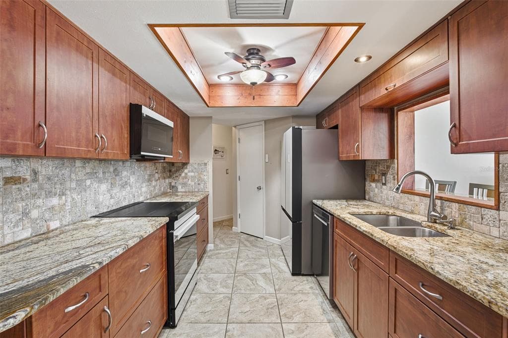 18881 MCGRATH CIRCLE 5