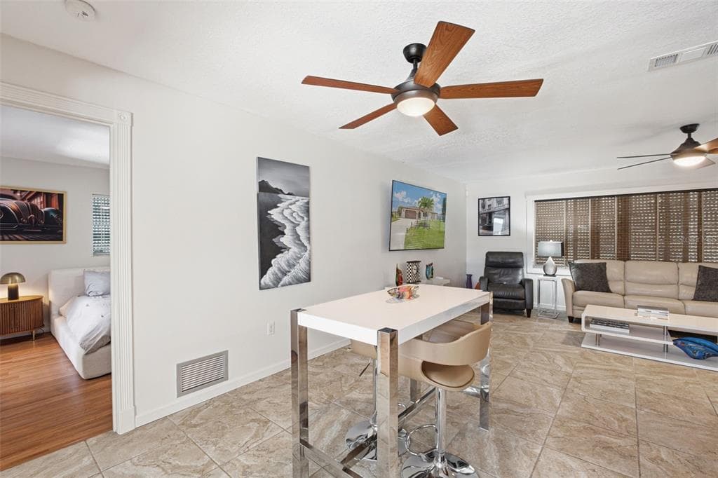 18881 MCGRATH CIRCLE photo 25