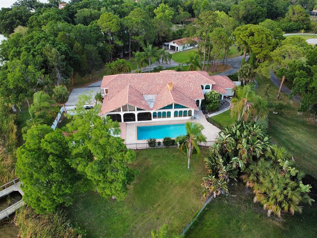 500 N HIGHLAND AVENUE photo 5