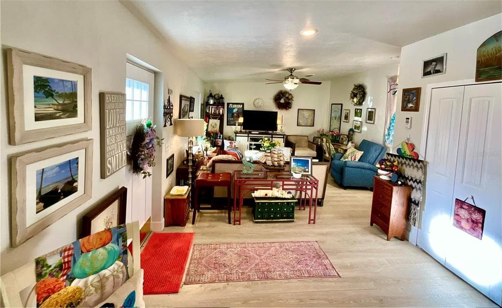 529 SE 5TH AVENUE photo 19