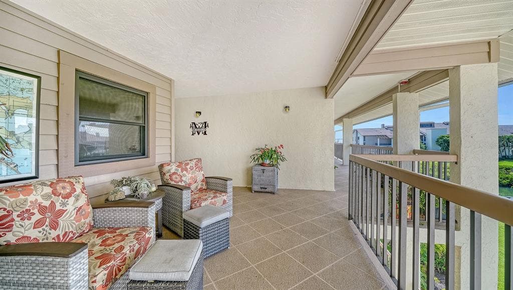 3840 MARINERS WAY 524A photo 5
