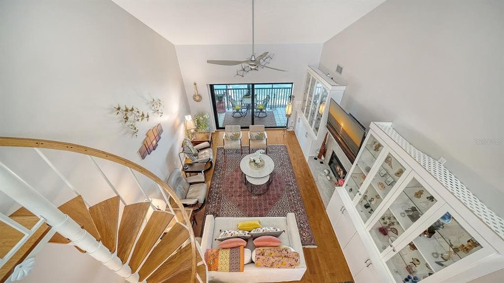 3840 MARINERS WAY 524A photo 25