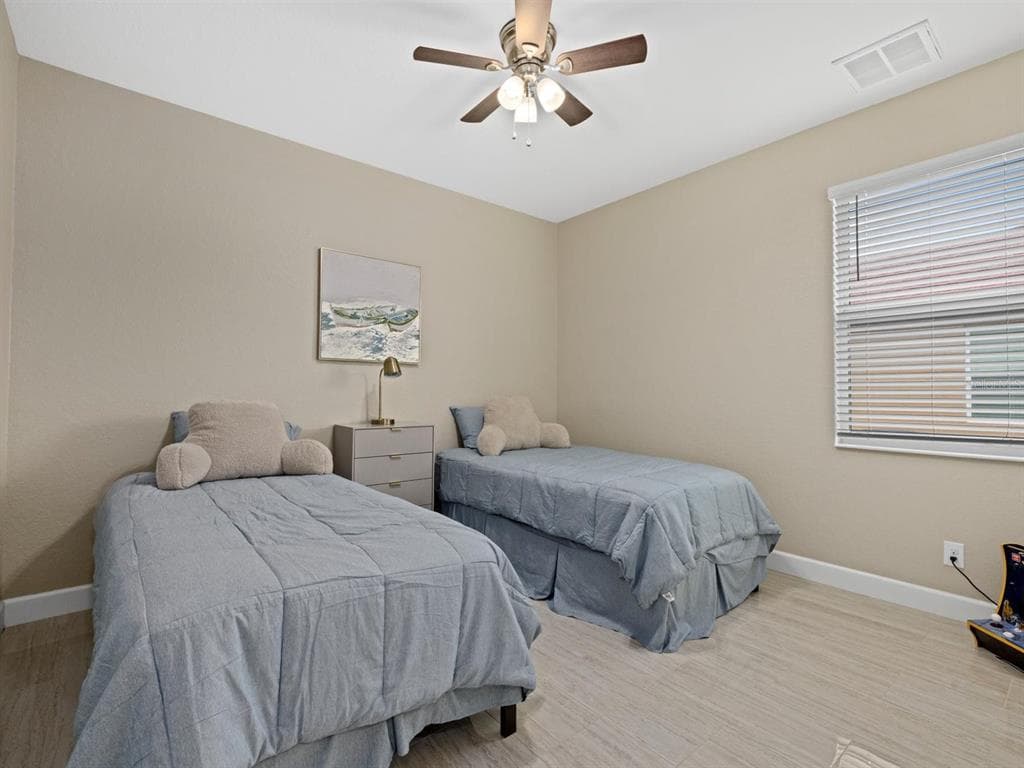 340 MCCABE STREET photo 15