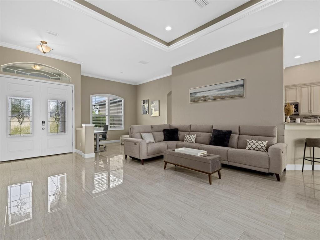 340 MCCABE STREET photo 4