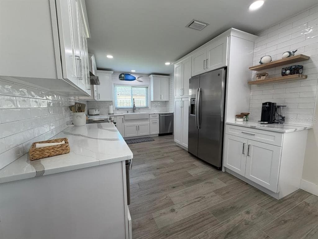 7 CEDARFORD COURT photo 17