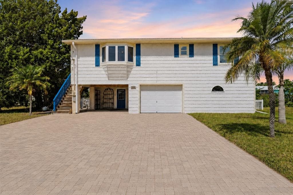 3347 OLEANDER DRIVE photo 6