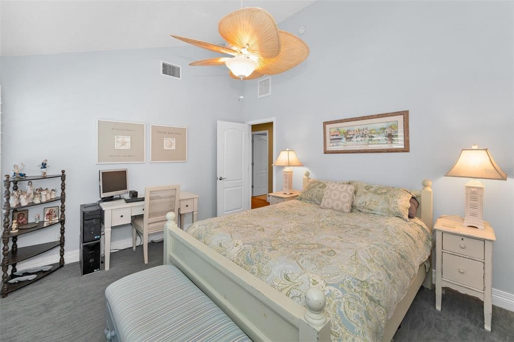13303 GULF LANE photo 23