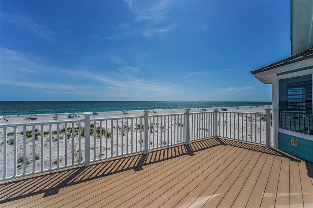 13303 GULF LANE photo 4