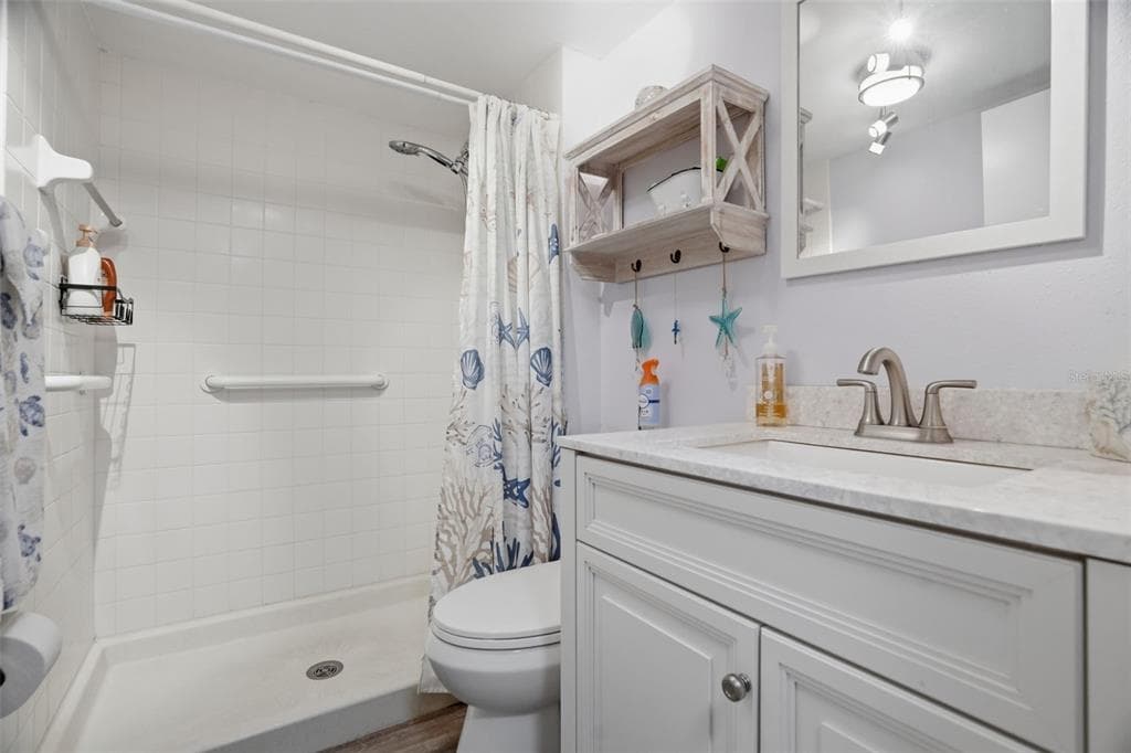 5557 SEA FOREST DRIVE 215 photo 9