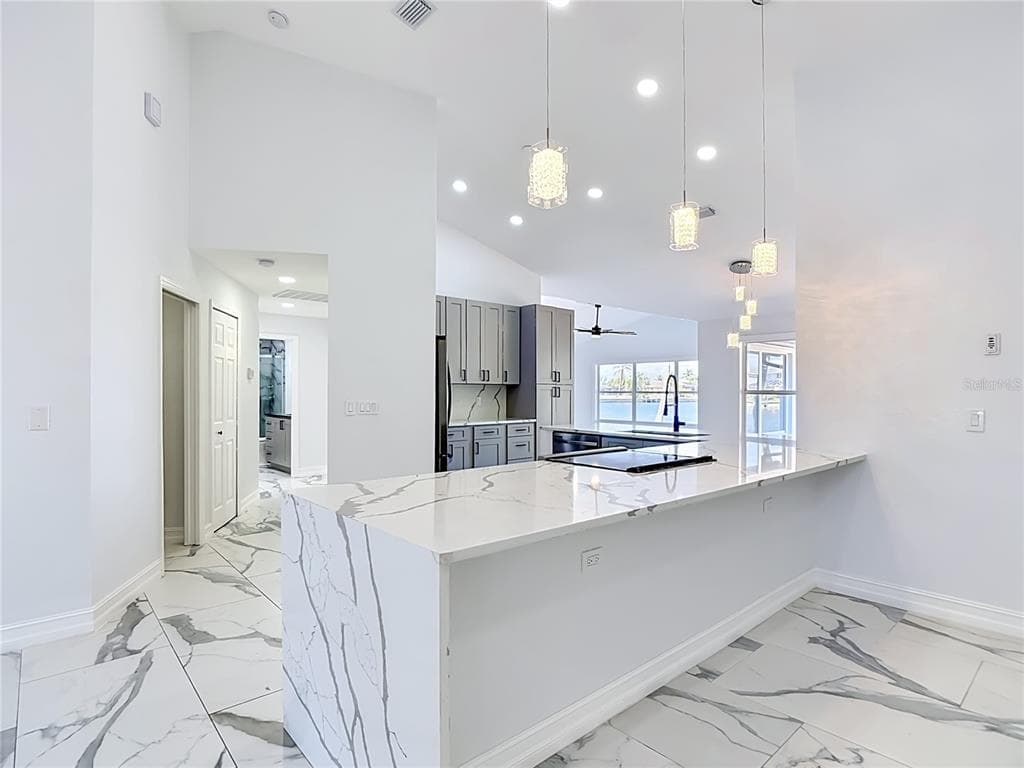 2503 AVIATION PARKWAY photo 17