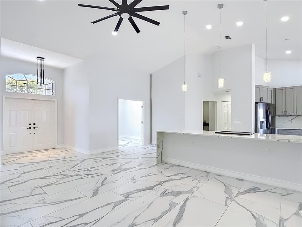 2503 AVIATION PARKWAY photo 15