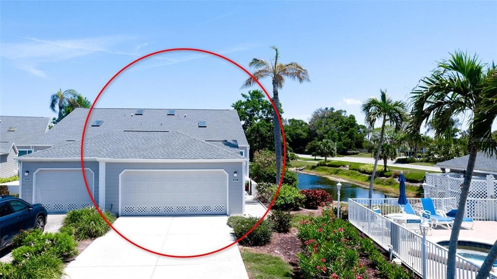 1011 IBIS COURT photo 3