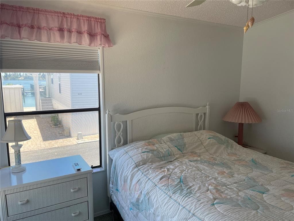 3710 GULF OF MEXICO DRIVE G20 photo 23