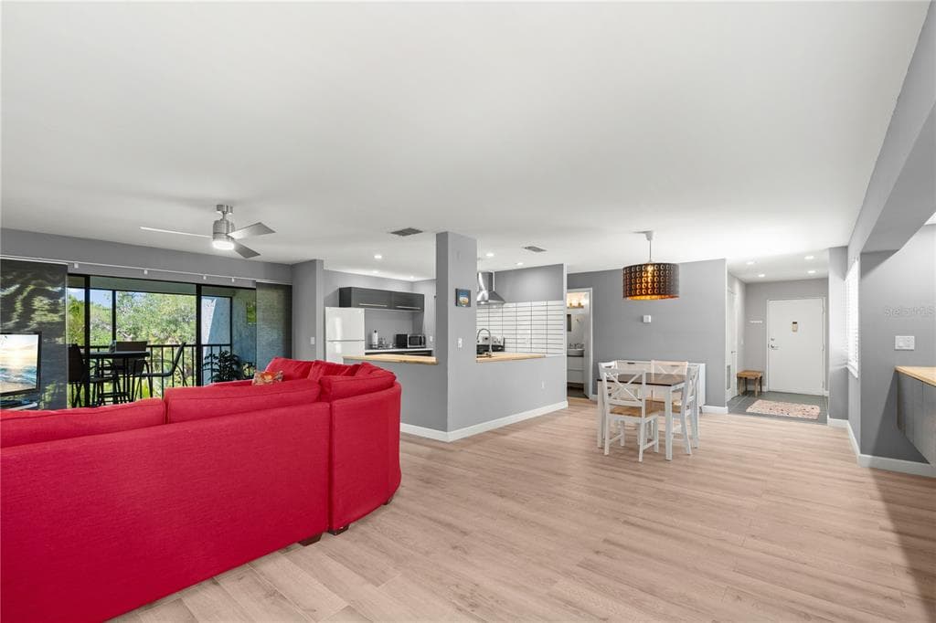 2746 ORCHID OAKS DRIVE 301 photo 6