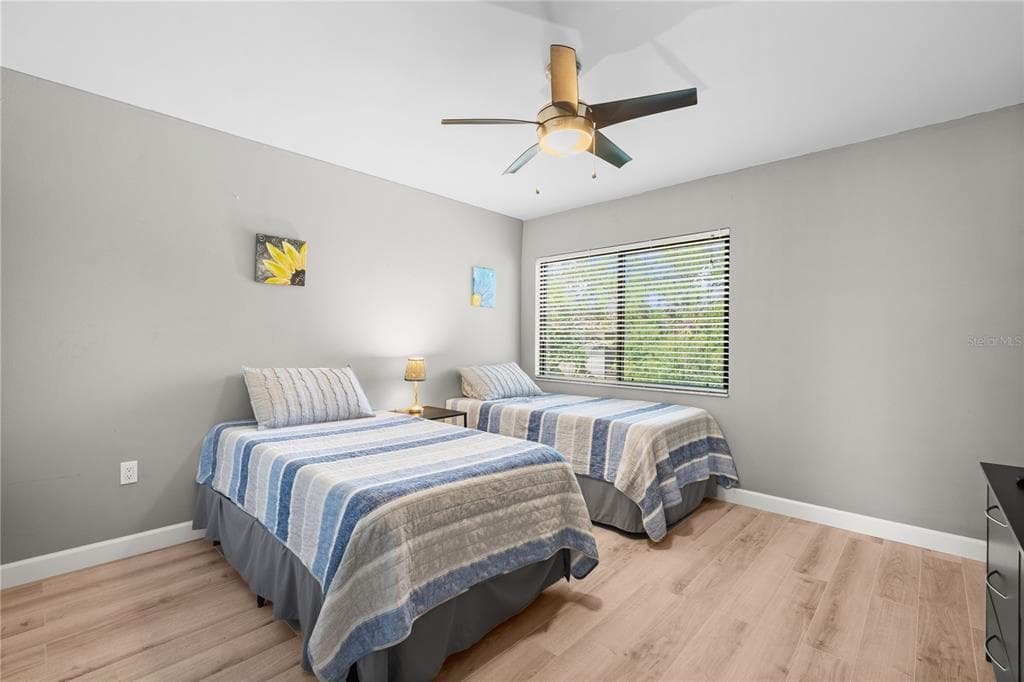2746 ORCHID OAKS DRIVE 301 photo 24