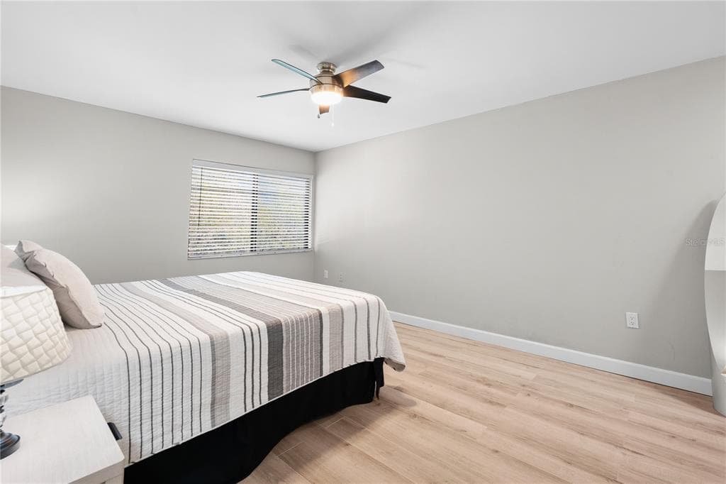 2746 ORCHID OAKS DRIVE 301 photo 14