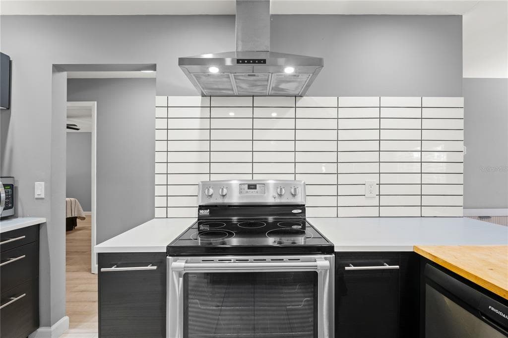 2746 ORCHID OAKS DRIVE 301 photo 8