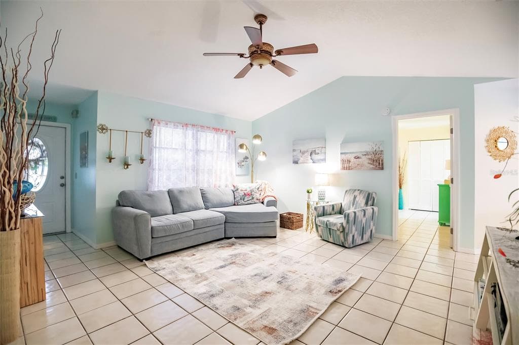 335 HARBOR BOULEVARD photo 7