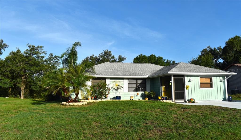 335 HARBOR BOULEVARD photo 1