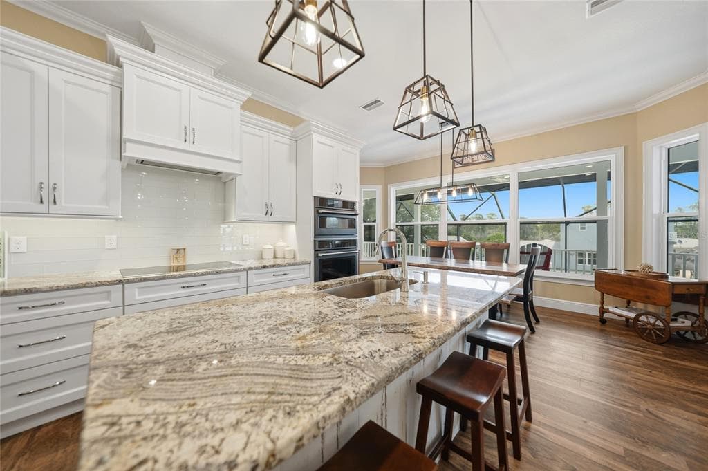 9240 PINE COVE DRIVE photo 18