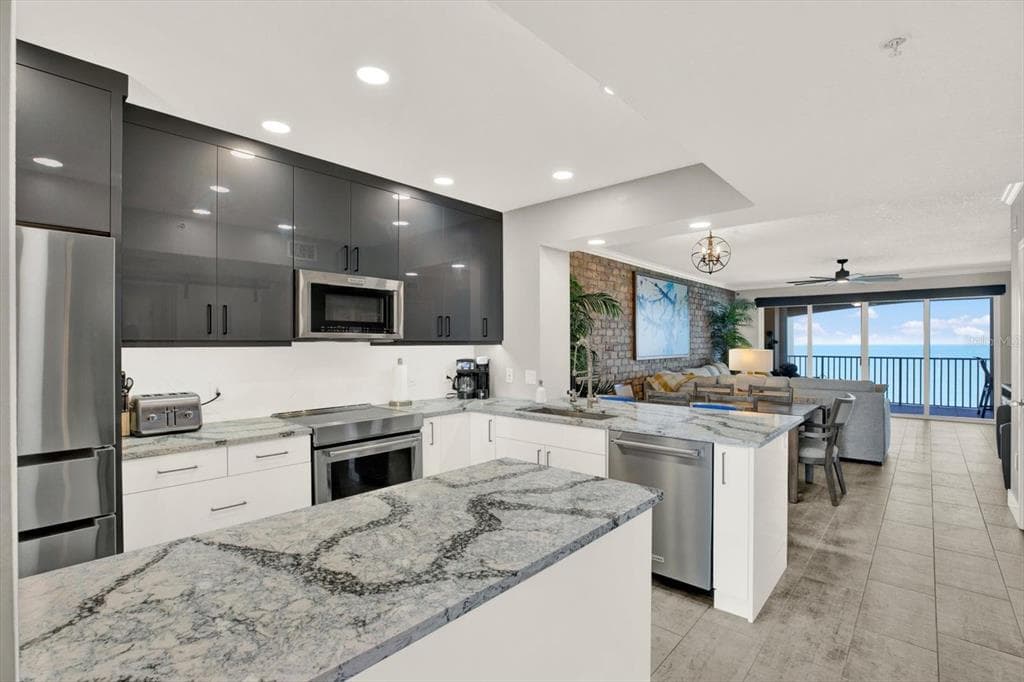 16450 GULF BOULEVARD 763 photo 13