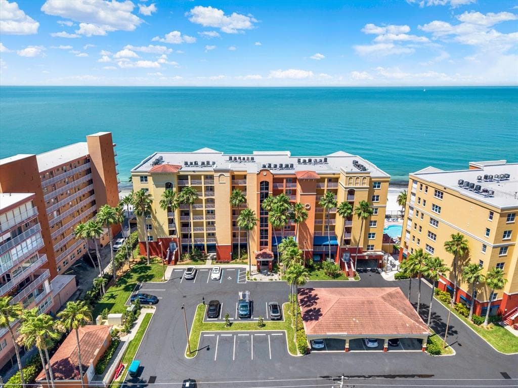 16450 GULF BOULEVARD 763 photo 1