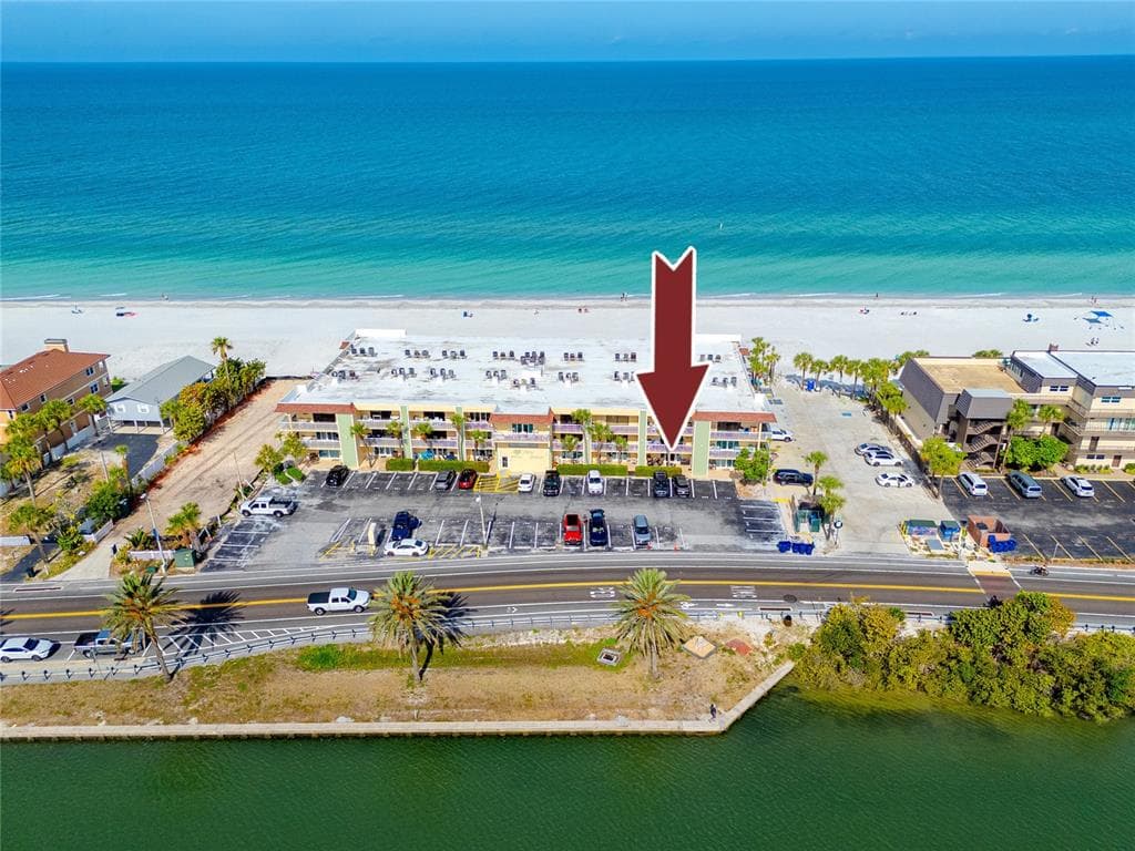 50 GULF BOULEVARD 108 photo 1