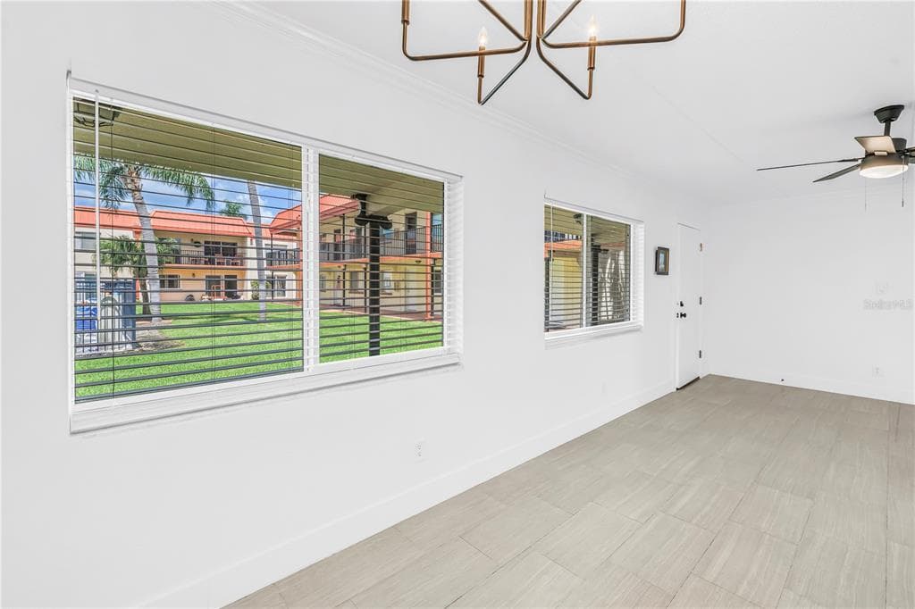 10375 PARADISE BOULEVARD 51 photo 24